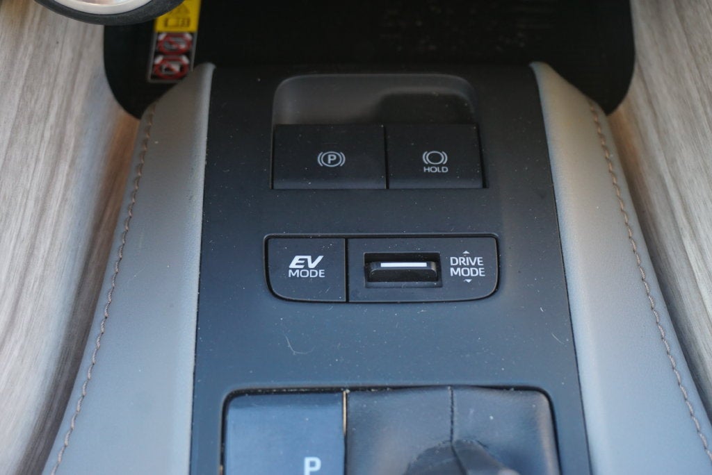 2023 Toyota Venza XLE Hybrid AWD Power Moonroof Blis Rear Camera