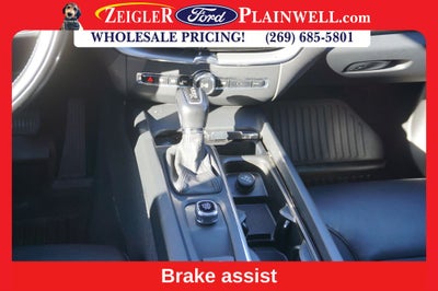 2018 Volvo XC60 T6 Momentum AWD Pano Roof NAV H Leather Vision & Advanced HUD