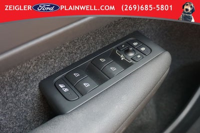 2023 Volvo C40 Recharge Pure Electric Twin Plus AWD PANORAMIC ROOF LEATHER 360 CAMERA