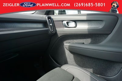 2023 Volvo C40 Recharge Pure Electric Twin Plus AWD PANORAMIC ROOF LEATHER 360 CAMERA