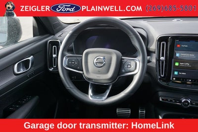 2022 Volvo XC40 Recharge Pure Electric P8 Plus