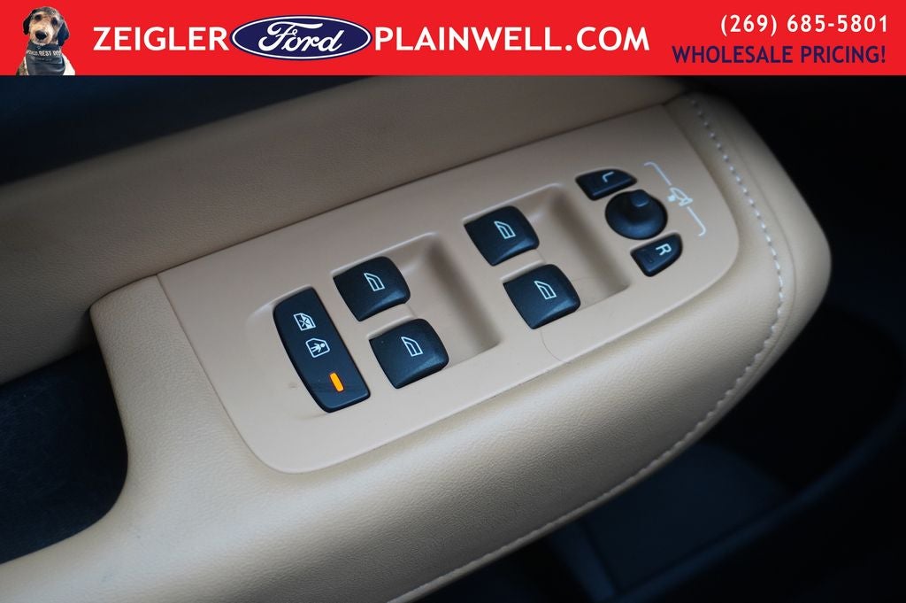 2023 Volvo XC60 B5 Ultimate Bright Theme PANORAMIC ROOF AWD HEATED LEATHER REAR CAMERA