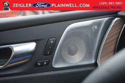 2023 Volvo XC60 B5 Ultimate Bright Theme PANORAMIC ROOF AWD HEATED LEATHER REAR CAMERA