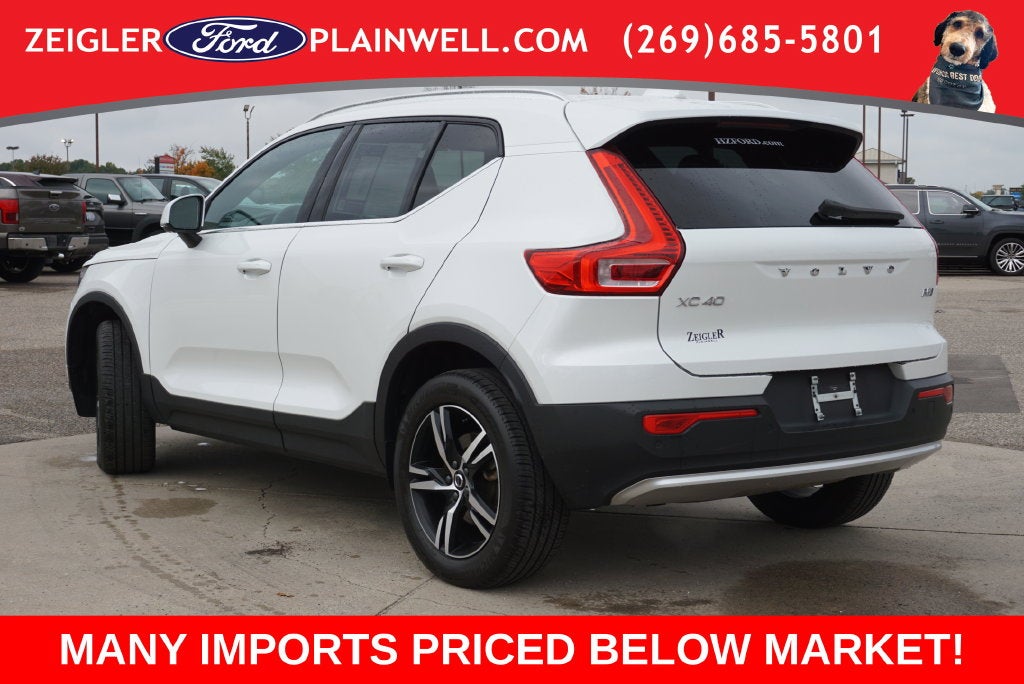 2024 Volvo XC40 B5 Core