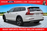 2025 Volvo V60 Cross Country B5 Plus