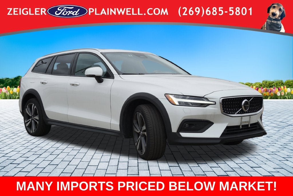 2025 Volvo V60 Cross Country B5 Plus