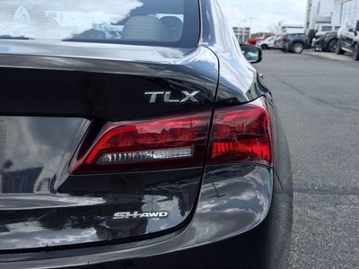 2017 Acura TLX w/Technology Package