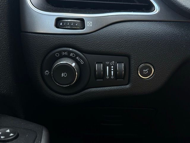 2021 Jeep Cherokee Latitude Lux FWD