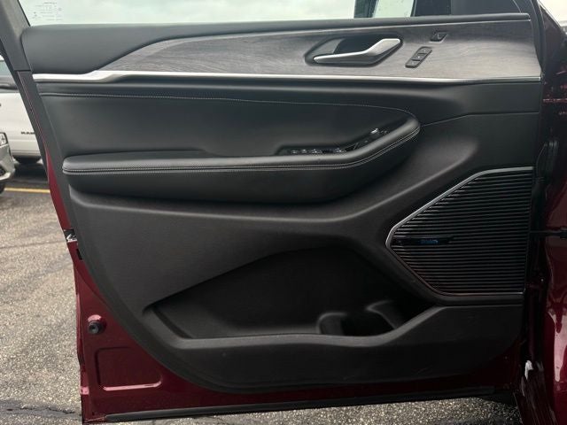 2022 Jeep Grand Cherokee Overland 4x4