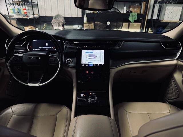 2022 Jeep Grand Cherokee L Limited 4x4