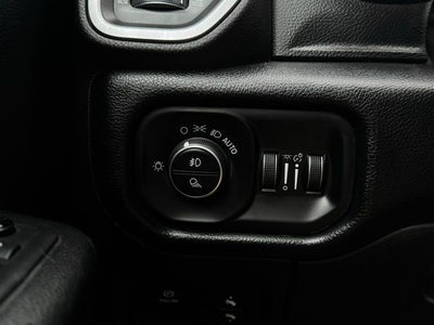 2019 RAM 1500 Big Horn/Lone Star Crew Cab 4x4 5'7' Box