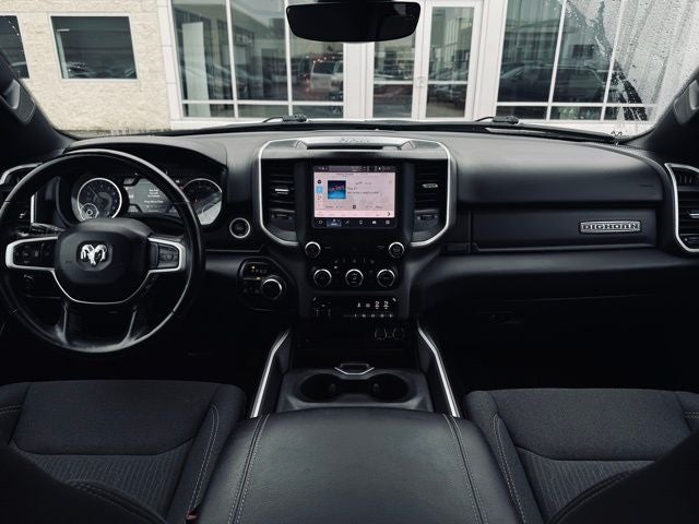 2022 RAM 1500 Big Horn Crew Cab 4x4 5'7' Box