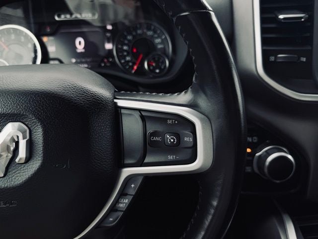 2022 RAM 1500 Big Horn Crew Cab 4x4 5'7' Box