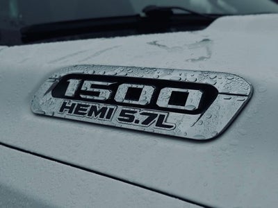 2022 RAM 1500 Big Horn Crew Cab 4x4 5'7' Box