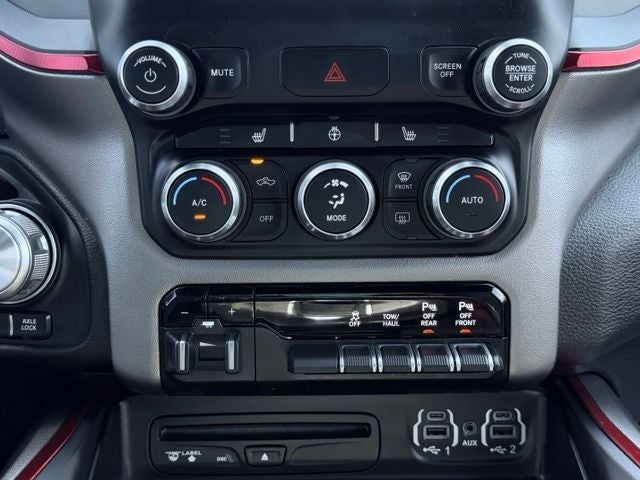 2019 RAM 1500 Rebel Crew Cab 4x4 5'7' Box