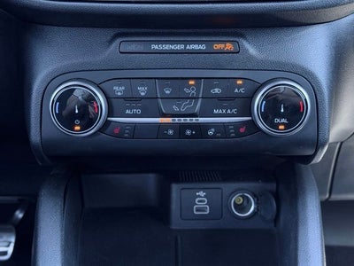 2024 Ford Escape Hybrid ST-Line Select
