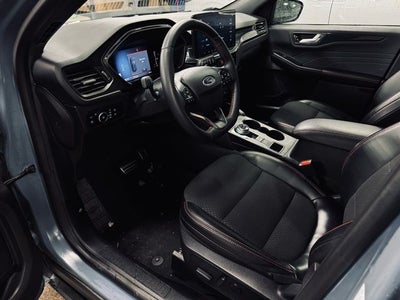 2024 Ford Escape Hybrid ST-Line Select