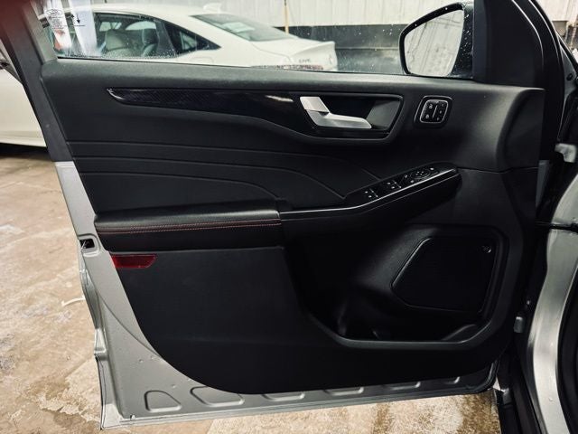 2023 Ford Escape ST-Line Elite