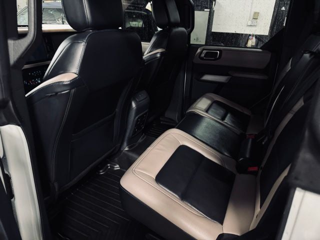 2021 Ford Bronco Base