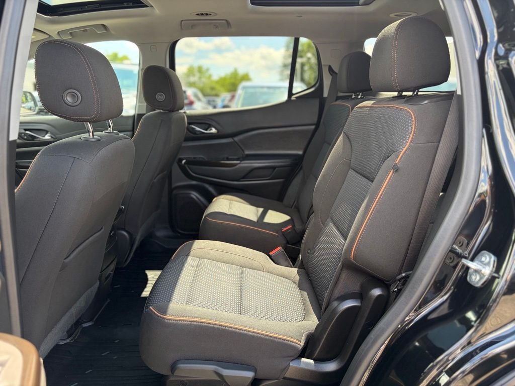 2020 GMC Acadia AWD AT4