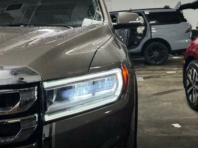 2023 GMC Acadia AWD SLE