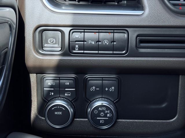 2023 GMC Yukon 4WD SLT