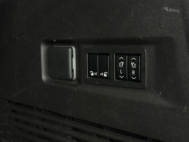 2021 GMC Yukon 4WD Denali