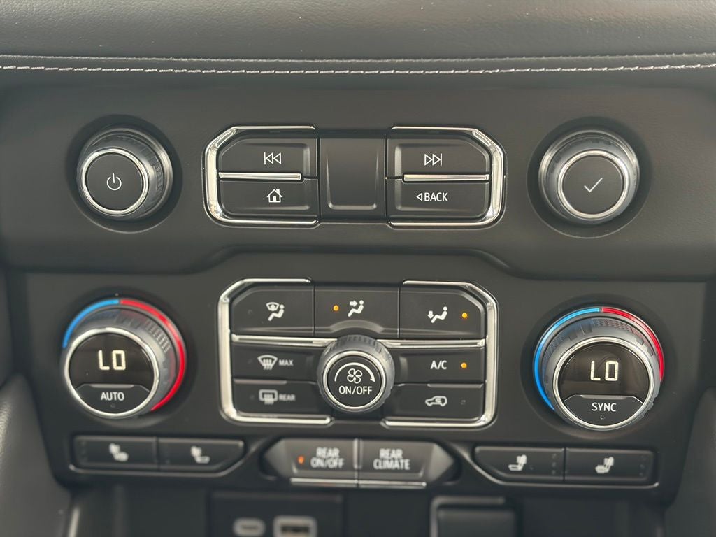 2024 Chevrolet Suburban Z71