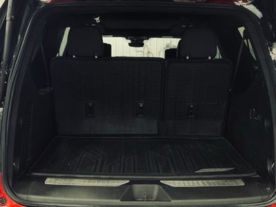 2023 Chevrolet Suburban 4WD High Country