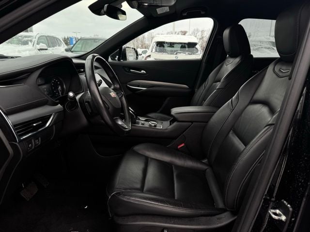 2023 Cadillac XT4 AWD Premium Luxury