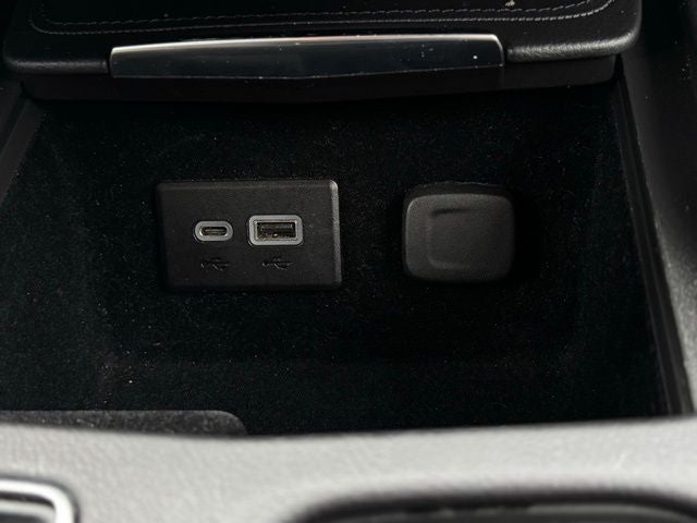 2023 Cadillac XT4 AWD Premium Luxury