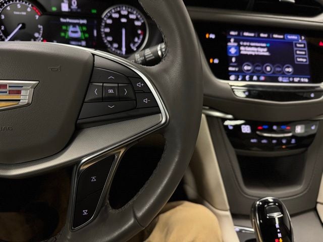 2023 Cadillac XT5 AWD Premium Luxury