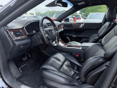 2017 Lincoln Continental Select