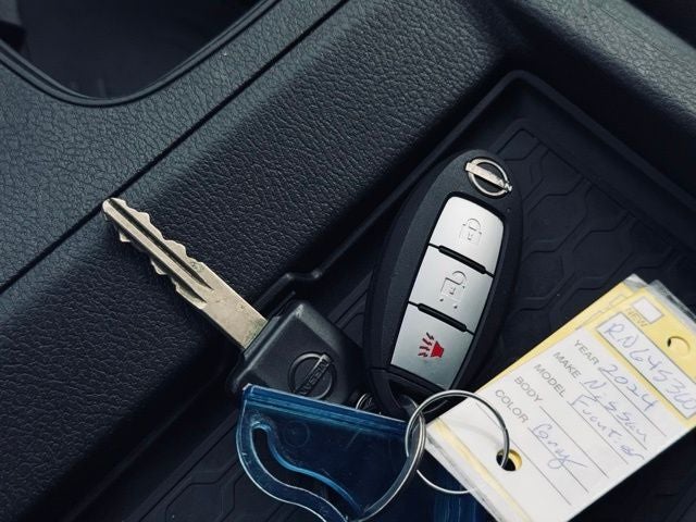 2024 Nissan Frontier Crew Cab S 4x4