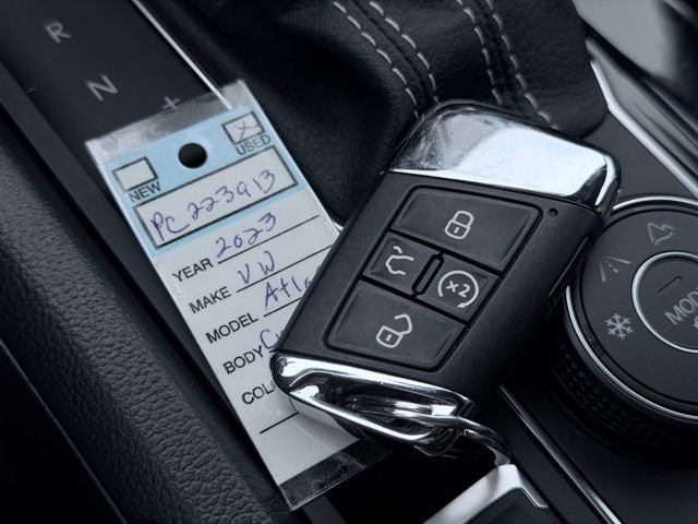 2023 Volkswagen Atlas Cross Sport 3.6L V6 SE w/Technology