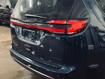 2025 Chrysler Pacifica Limited