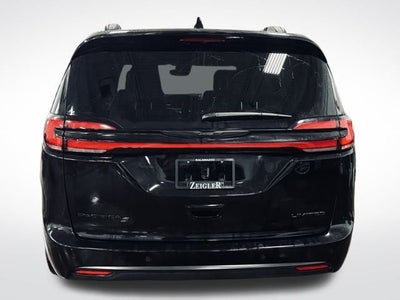 2025 Chrysler Pacifica Limited