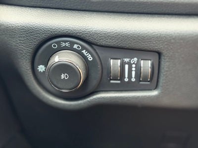 2025 Chrysler Pacifica Limited * Certified Pre-owned *