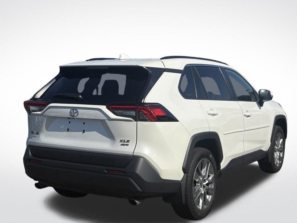 2022 Toyota RAV4 XLE Premium