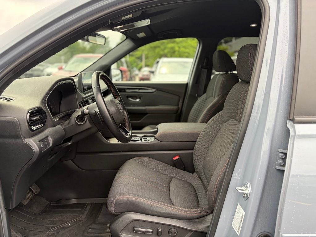 2025 Honda Pilot Sport