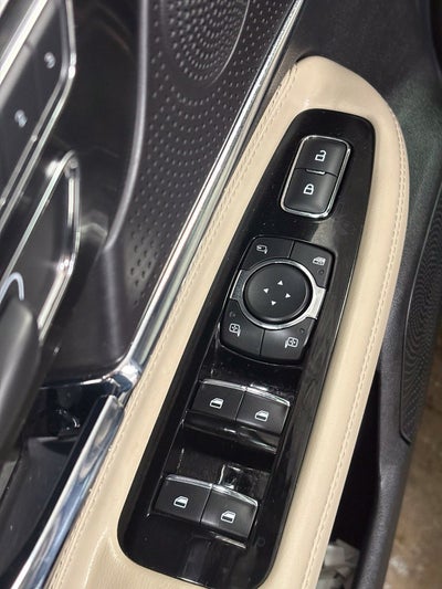 2025 Lincoln Corsair Premiere CERTIFIED