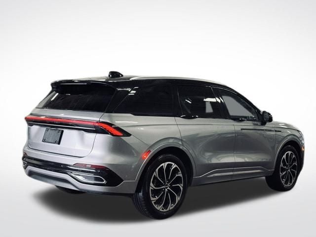 2024 Lincoln Nautilus Reserve