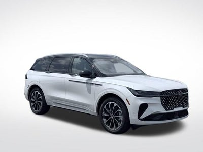 2024 Lincoln Nautilus Reserve