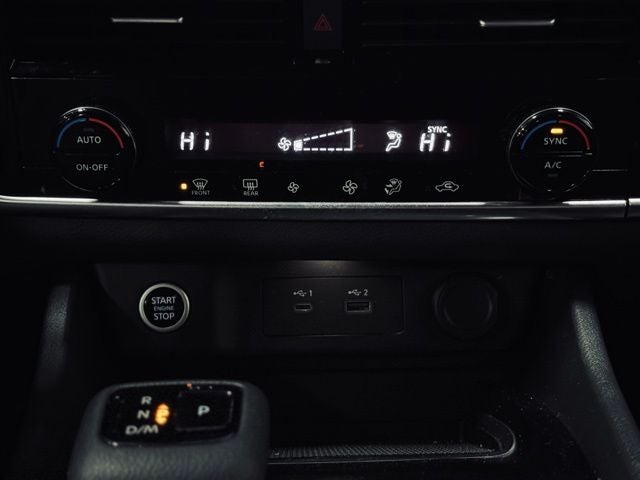 2022 Nissan Rogue SV Intelligent AWD