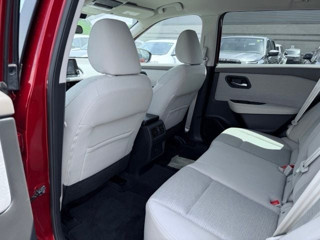 2022 Nissan Rogue SV Intelligent AWD