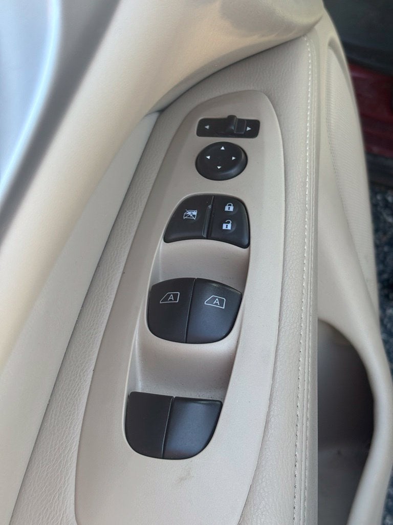 2018 Nissan Pathfinder SL