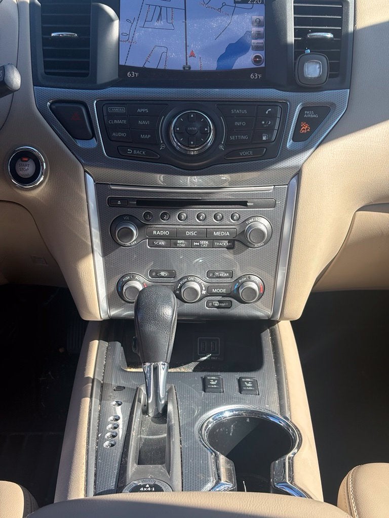 2018 Nissan Pathfinder SL