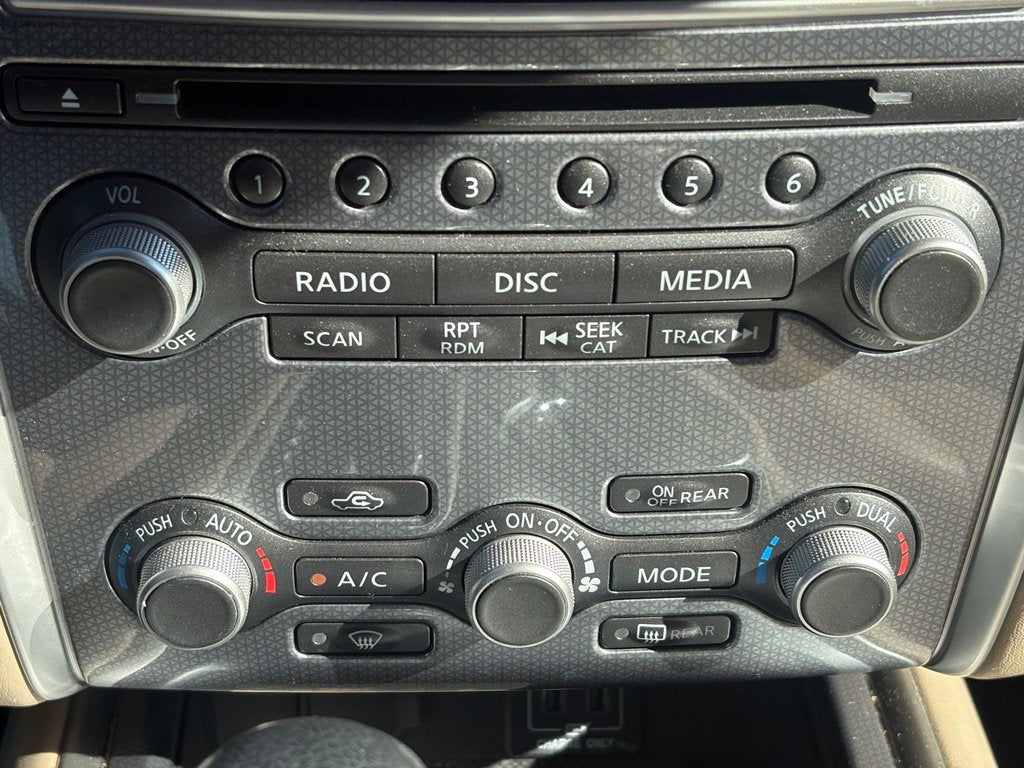 2018 Nissan Pathfinder SL