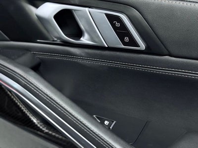 2025 BMW X6 M60i