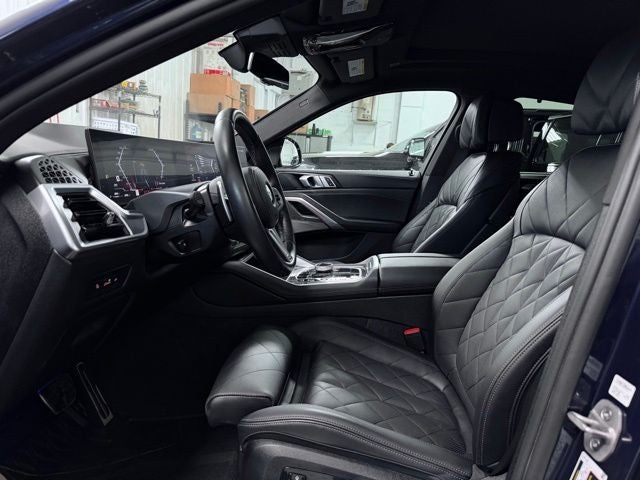 2025 BMW X6 M60i